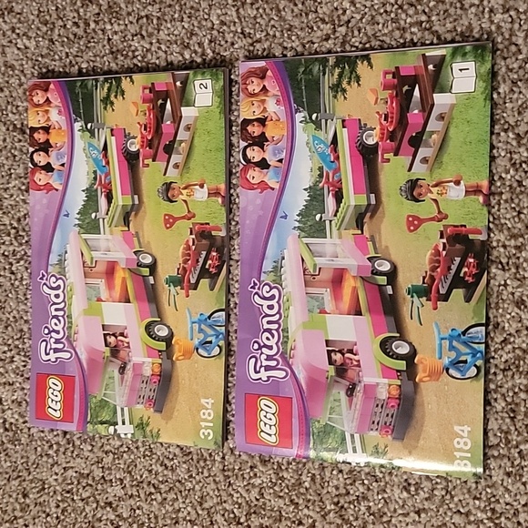 Lego Friends Adventure Camper - Picture 2 of 3